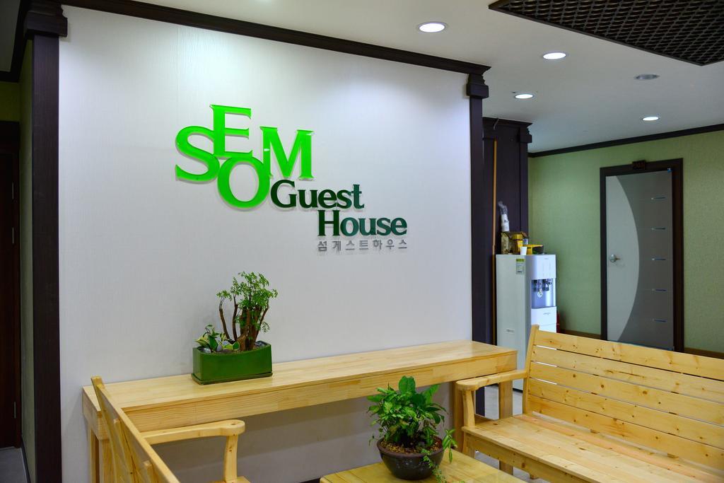 Seom Guesthouse Seogwipo Esterno foto
