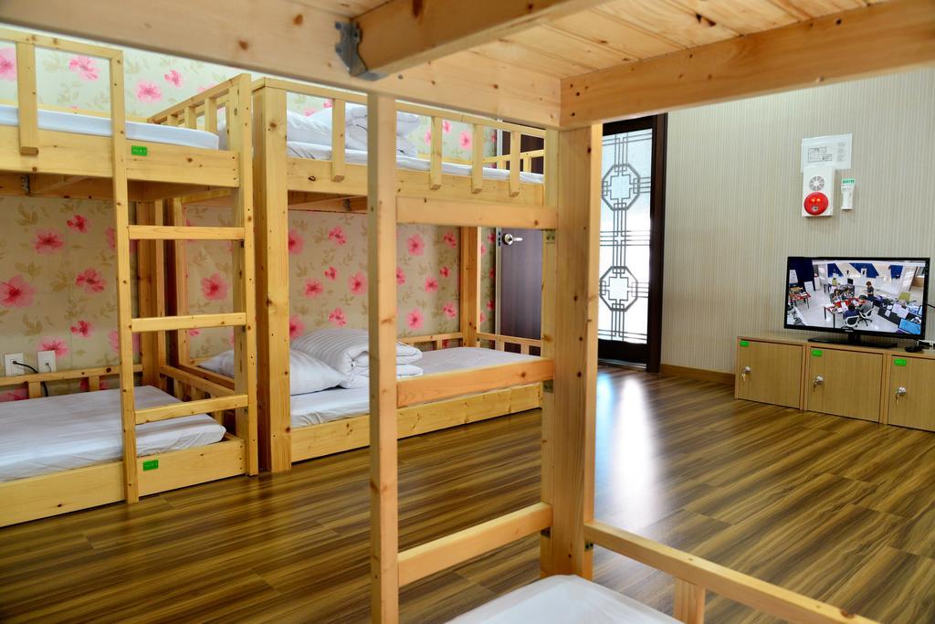 Seom Guesthouse Seogwipo Esterno foto