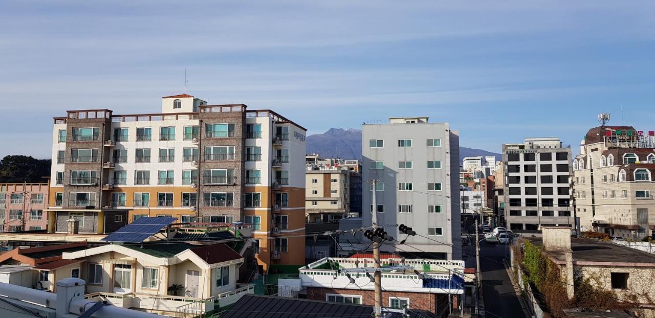 Seom Guesthouse Seogwipo Esterno foto