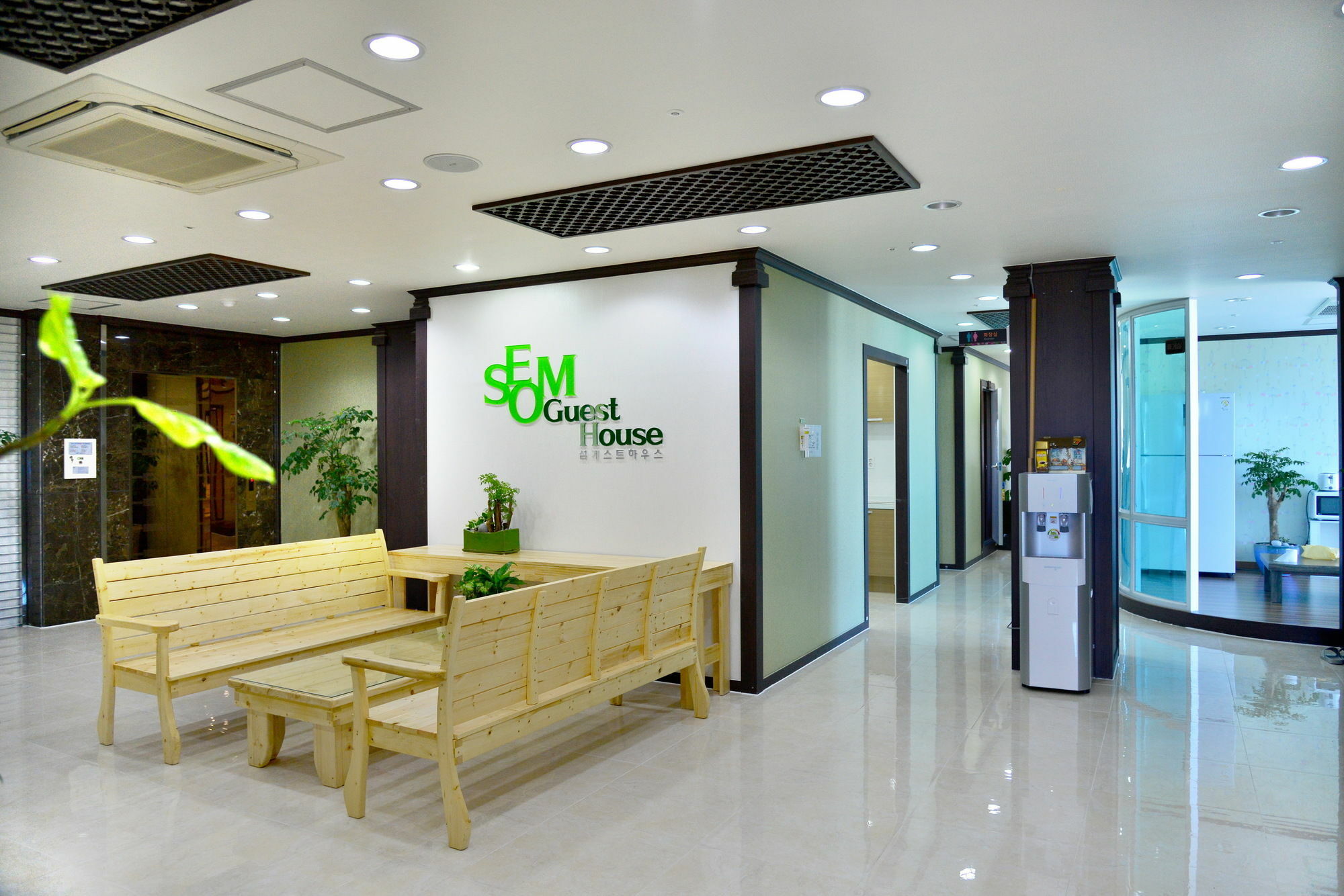 Seom Guesthouse Seogwipo Esterno foto
